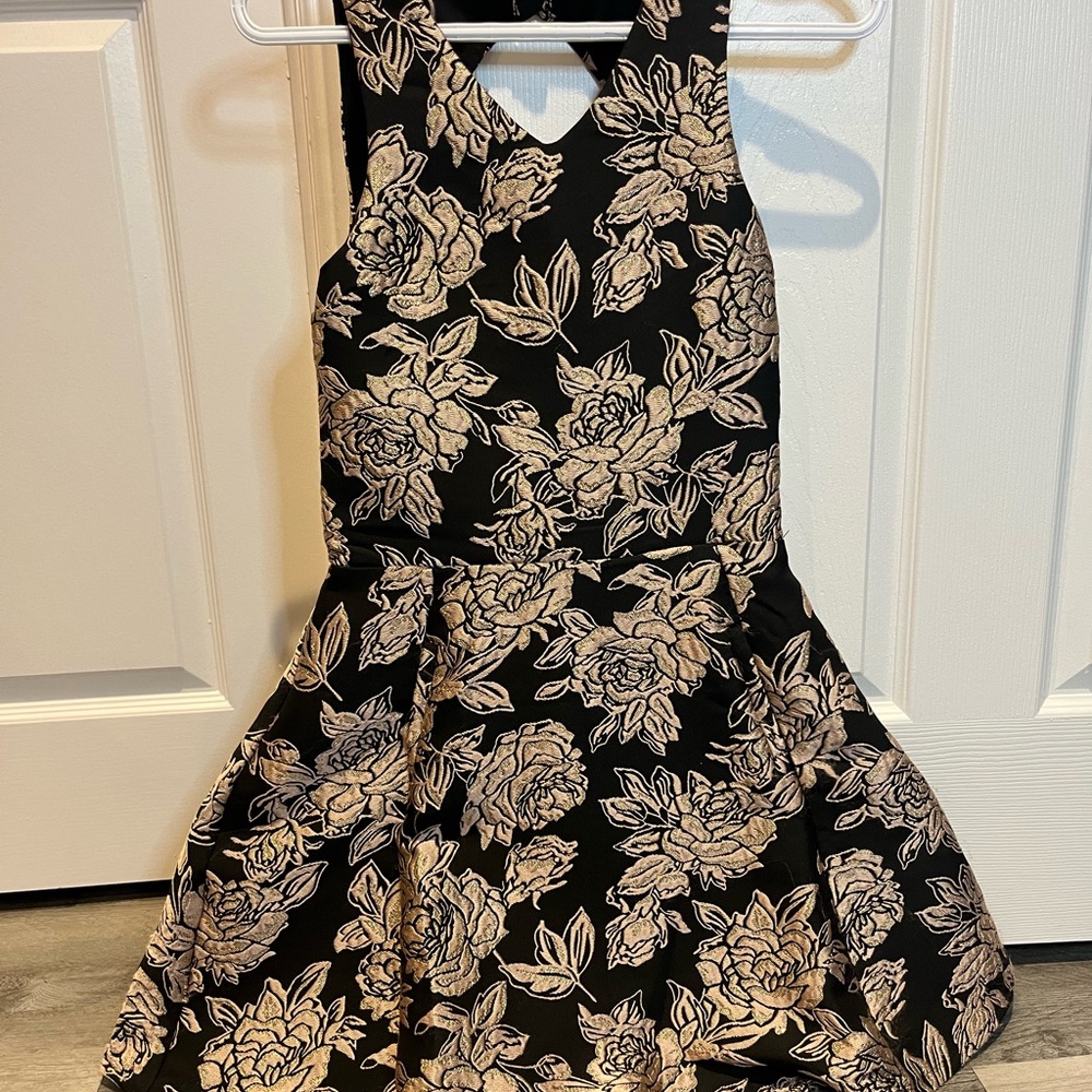 Floral Print V-Neck Party Dress in Black and Cream